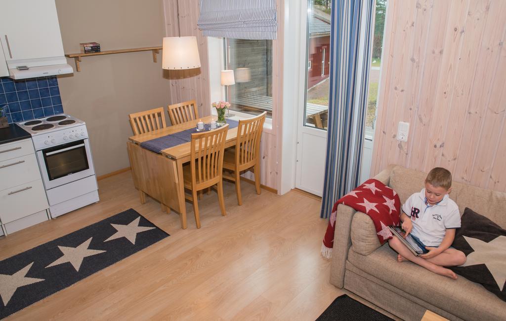 Leksand Strand Camping Och Resort חדר תמונה